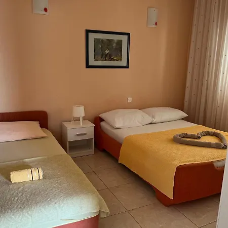 Pralija Apartment *