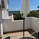 Pralija Apartament *