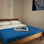 Pralija Apartament *