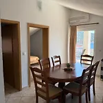 Apartament Pralija