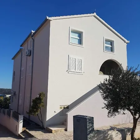Apartmán Pralija