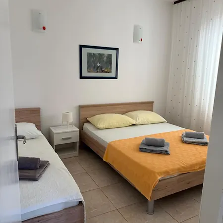 Pralija Apartament Sevid